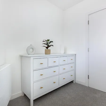 Modern 2Bd Flat In Canary Wharf With City And River Views London Exterior photo