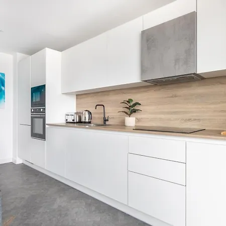 Modern 2Bd Flat In Canary Wharf With City And River Views London Exterior photo